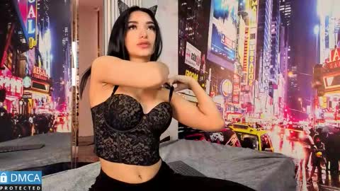 NICKY online show from October 17, 7:05 pm