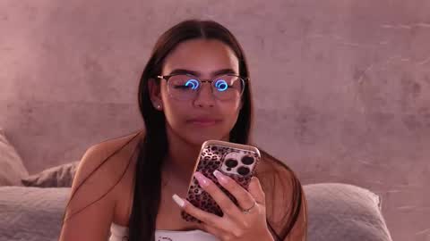 nicky and blake online show from February 2, 4:17 pm