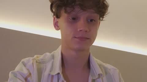 Nicky Neal online show from October 17, 12:47 am