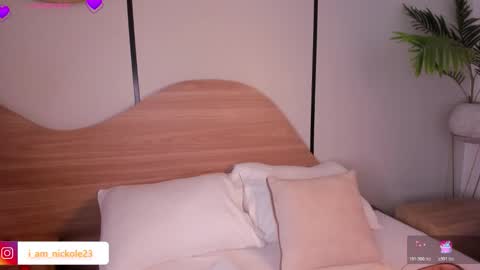 Nicky  online show from December 17, 2:28 am