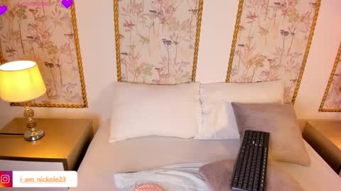 Nicky  online show from December 22, 2:19 am