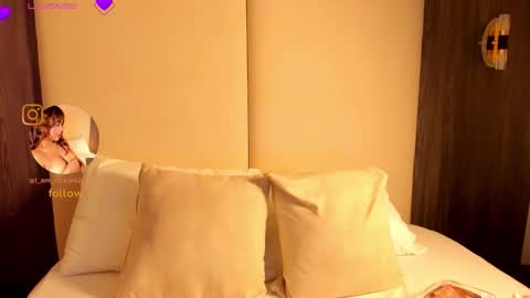 Nicky  online show from March 4, 2:28 am