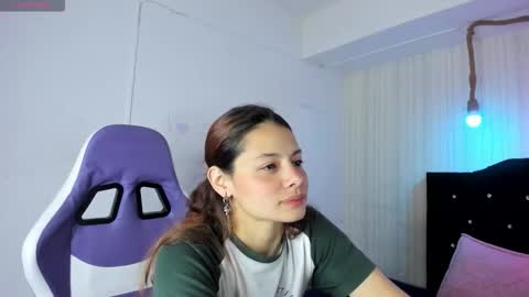 nicky_pop online show from September 22, 6:43 pm