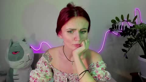 Nicky Weekends online show from December 12, 3:59 pm