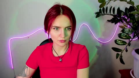 Nicky Weekends online show from December 17, 3:17 am