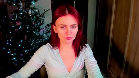 Nicky Weekends online show from December 27, 2:54 pm