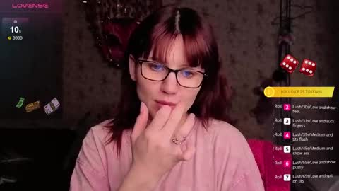 Snapshot of nicky_weekends chatting on February 22, 5:30 am Nicky Weekends online show from February 22, 5:30 am