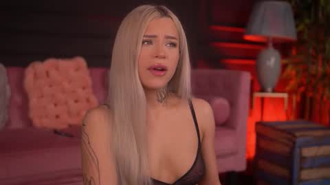 Nicky online show from November 24, 7:13 pm