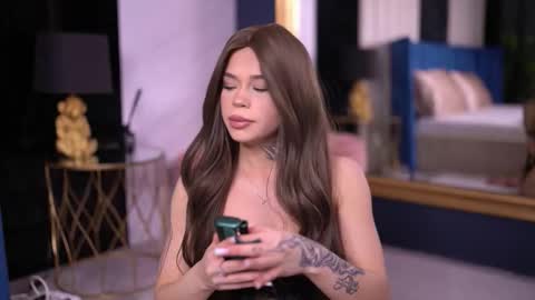 Nicky online show from March 7, 7:00 pm