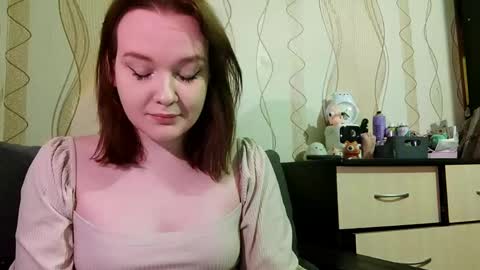 Tess online show from May 1, 9:52 pm