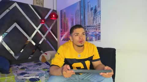 nico_blaze7 online show from January 14, 12:22 pm