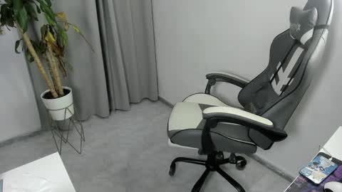 Nico  online show from April 24, 3:09 am