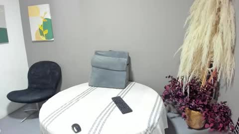 nicohillx online show from December 2, 9:10 pm