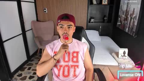 Nico King online show from November 11, 2:11 am