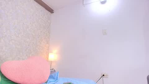 Nicol online show from October 30, 7:14 pm