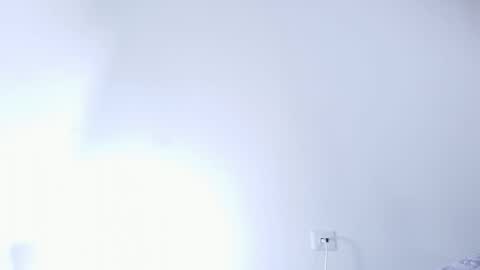 Snapshot of nicol_ferrer chatting on January 6, 2:59 am Nicol online show from January 6, 2:59 am