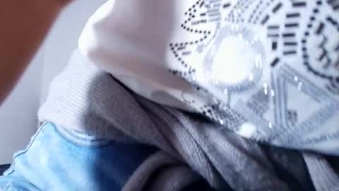 Snapshot of nicol_ferrer chatting on January 16, 2:59 am Nicol online show from January 16, 2:59 am