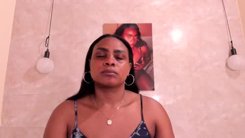 Snapshot of nicol_villa_ chatting on March 5, 12:33 pm Nicol Villa online show from March 5, 12:33 pm