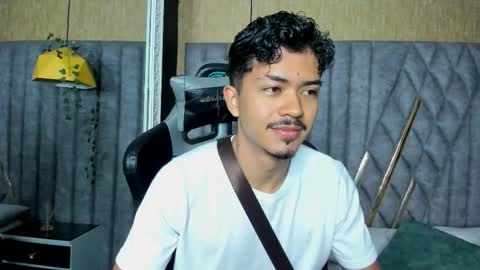 Nicolai online show from March 19, 12:42 pm