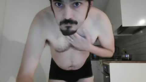 Snapshot of nicolas221193 chatting on December 1, 9:47 am nicolas221193 online show from December 1, 9:47 am