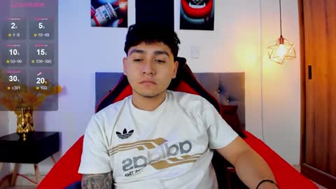 Snapshot of nicolas_james_sc chatting on October 15, 2:06 pm nicolas_james_sc online show from October 15, 2:06 pm