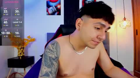 Snapshot of nicolas_james_sc chatting on November 6, 1:56 pm nicolas_james_sc online show from November 6, 1:56 pm