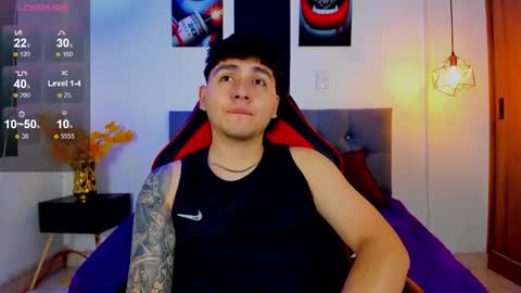 Snapshot of nicolas_james_sc chatting on November 7, 2:06 pm nicolas_james_sc online show from November 7, 2:06 pm