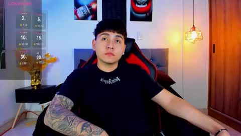 Snapshot of nicolas_james_sc chatting on November 11, 1:33 pm nicolas_james_sc online show from November 11, 1:33 pm