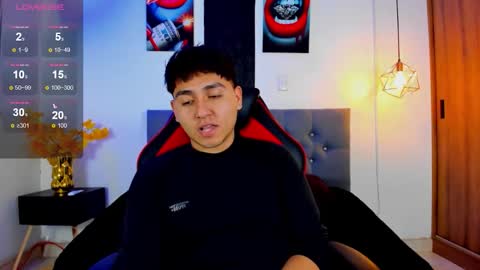 Snapshot of nicolas_james_sc chatting on November 13, 2:05 pm nicolas_james_sc online show from November 13, 2:05 pm