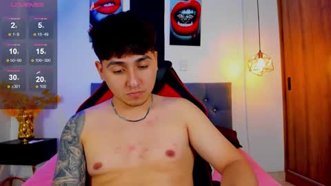 Snapshot of nicolas_james_sc chatting on November 27, 5:26 pm nicolas_james_sc online show from November 27, 5:26 pm