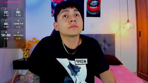 Snapshot of nicolas_james_sc chatting on November 30, 1:15 pm nicolas_james_sc online show from November 30, 1:15 pm