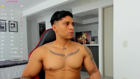 nicolas_montoya online show from November 9, 6:28 pm