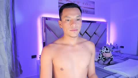 Snapshot of nicolas_reyes_ chatting on October 9, 2:53 am JEAMPIER online show from October 9, 2:53 am