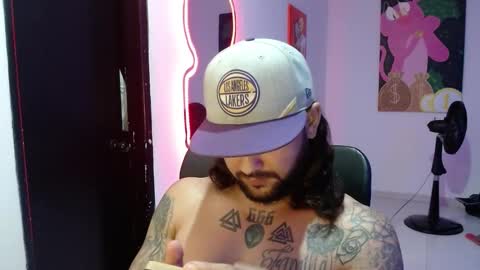 nicolas online show from December 14, 3:18 am