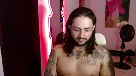 nicolas online show from December 30, 5:15 am