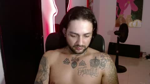 nicolas online show from January 3, 1:59 am