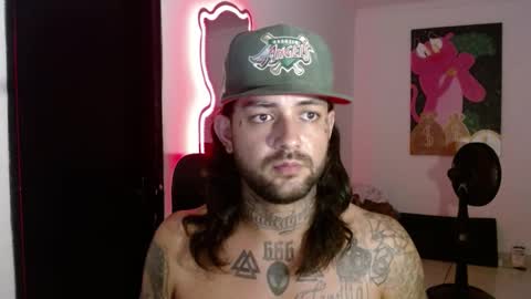 nicolas online show from January 4, 5:05 am