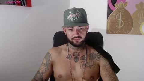 nicolas online show from January 28, 4:18 am