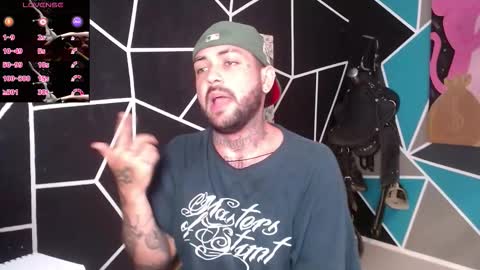 nicolas online show from November 21, 6:17 pm