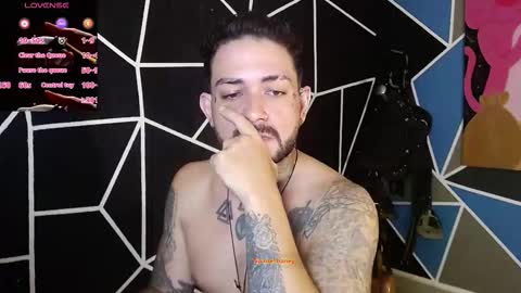 nicolas online show from November 26, 3:29 am