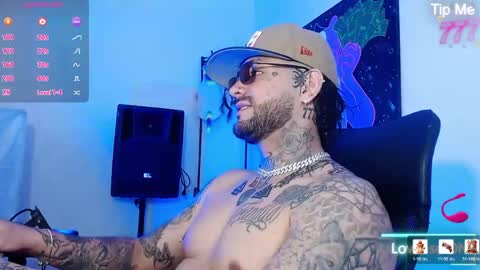 nicolas online show from April 18, 2:59 am