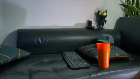 Snapshot of nicolas_veiny chatting on November 5, 3:50 am Nicolas online show from November 5, 3:50 am