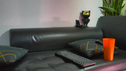 Snapshot of nicolas_veiny chatting on November 8, 4:29 pm Nicolas online show from November 8, 4:29 pm