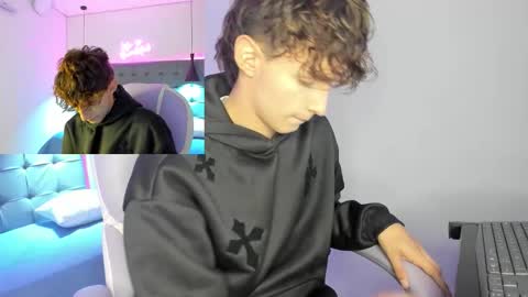 nicolasferrer18 online show from December 2, 7:31 pm