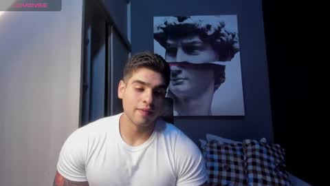 Andres online show from June 29, 4:18 pm