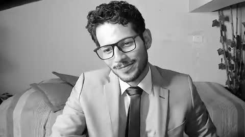 nicolasrodrii online show from June 26, 11:09 pm
