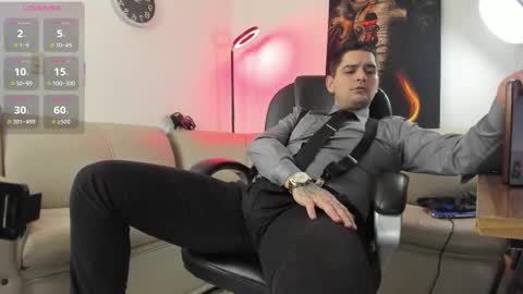 Nicolas Fellener online show from December 19, 4:19 am