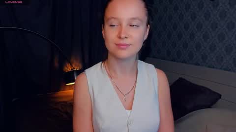 Nicoletta online show from September 13, 6:08 pm
