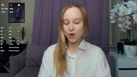 Nicoletta online show from March 3, 6:47 pm