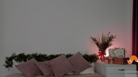 Nicole online show from December 23, 9:18 pm